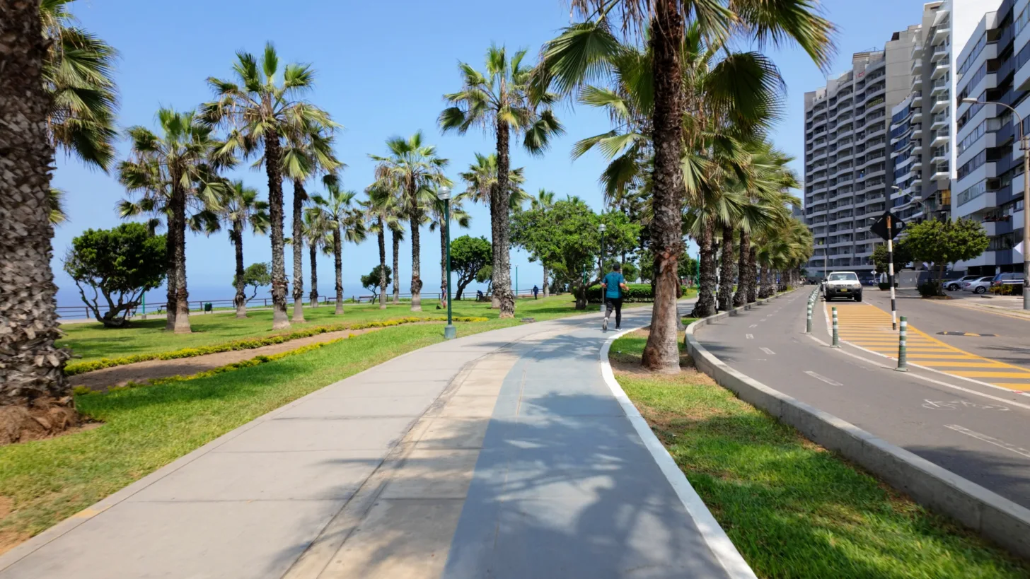 El Malecón coastal path, Lima, Peru