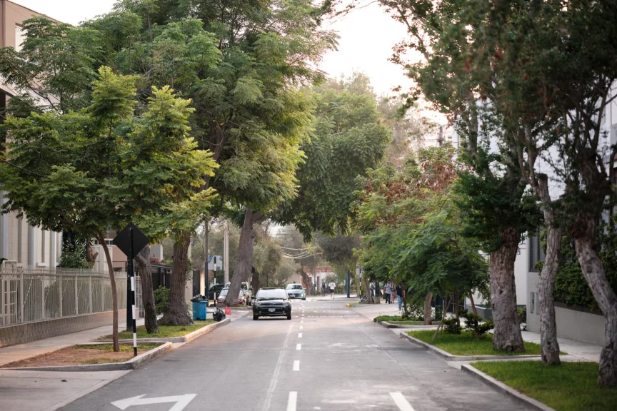 A quiet street in San Isidro, Lima.